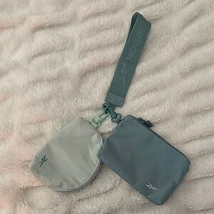 Reebok Two-Tone Green Wristlet Pouch Set